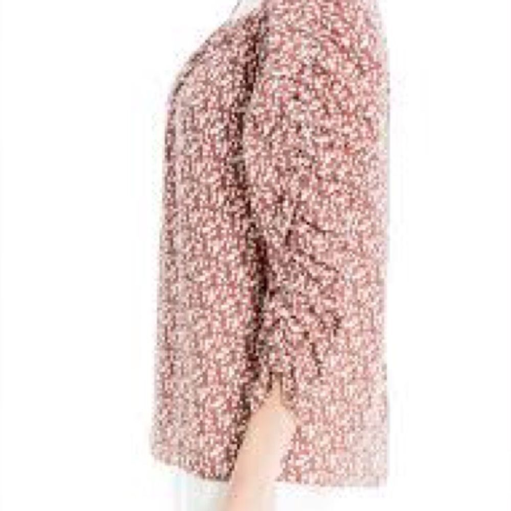 Max Studio Crepe Ruched Sleeve Blouse - Picture 3 of 8